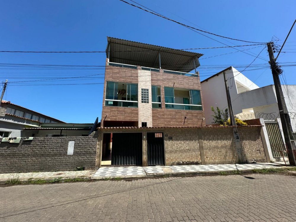 Casa Triplex - Venda - Alvorada - Anchieta - ES