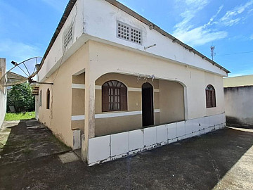 CASA A VENDA
